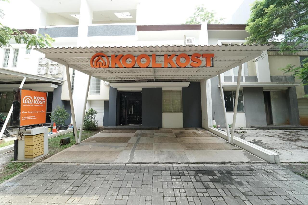 Koolkost Near Universitas Prasetiya Mulya Pagedangan Esterno foto